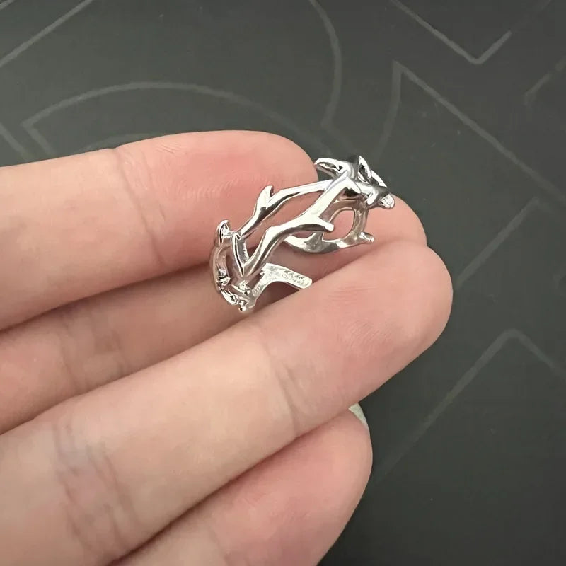 Rose Thorn Couple Ring
