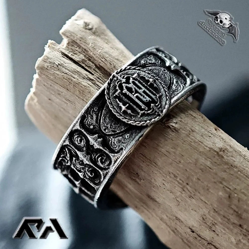 Gothic Castle Ring