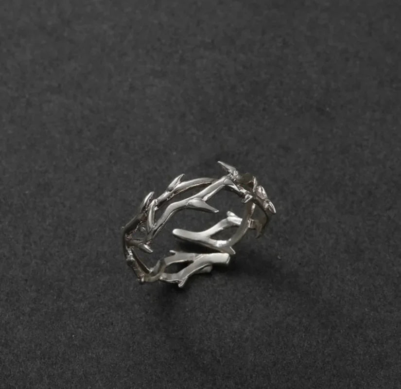 Rose Thorn Couple Ring
